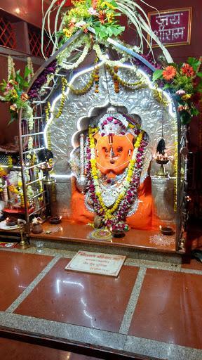 The Lord @ Changapur Hanuman Temple