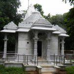 Padmaprabha_Temple,_Madhuban-Parasnath