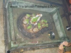 Panch-Krosha-Ling2-300x225, Panch Krosha Temple, Varanasi