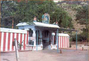 kuzhandaivelappar_temple-300x206, Kuzhandai Velappar Temple, Palani