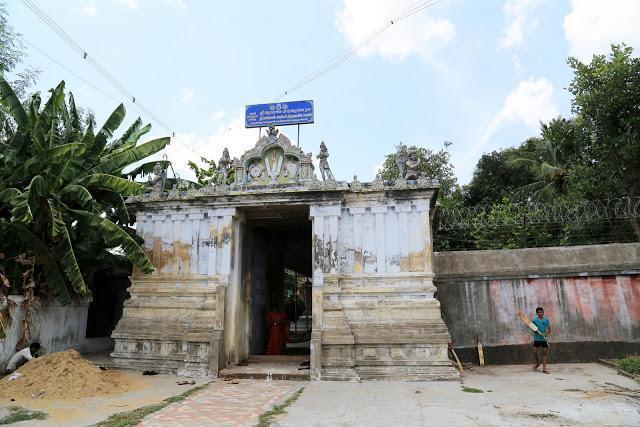 21820790602_c0095db87c_h, Thiruchemponsey Perarulaalan Perumal Temple, Thirunangur, Nagapattinam