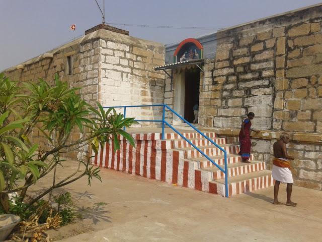 Eka Pushpa Priya Nathar Swamy Temple, Thiruthiyamalai, Trichy