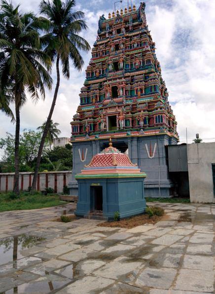Varadharaja Perumal Temple, Siruvapuri, Thiruvallur