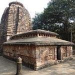 220px-Parasurameswar_temple_with_linga