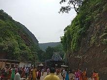 220px-Sri_Lakshmi_Narasimha_Swamy_temple1