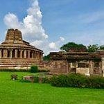250px-8th_century_Durga_temple_exterior_view,_Aihole_Hindu_temples_and_monuments_3