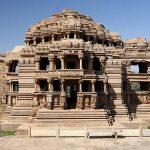 85734026-architecture-heritage-sas-bahu-temple-gwalior-madhya-pradesh-india