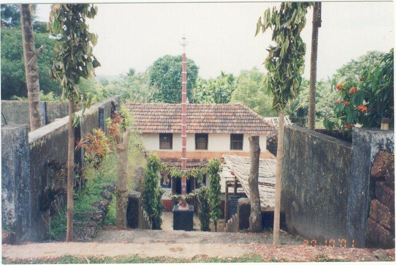 Nelli-temple, Nellitheertha Cave Temple, Dakshina Kannada, karnataka