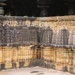 Outer_wall_relief_at_Amruteshvara_temple_in_Amruthapura_Chikkamagaluru_district