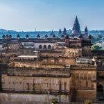 View_of_Raja_Mahal_from_Jahangir_Mahal_with_Ram_Raja_Temple_and_Chaturbhuj_Temple_in_the_background,_Tikamgarh