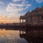 akshardham_monument_with_sarovar-002