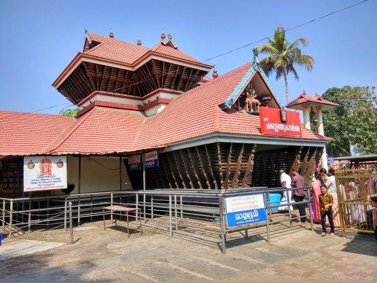 chakkulathukavu-temple, Chakkulathukavu Temple, Alappuzha, Kerala