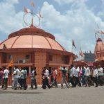 dhuniwale-dadaji-khandwa-photo-1499507001_835x547