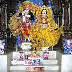 iskcon-temple-images-photos-515a77f4e4b05d9323642d8c