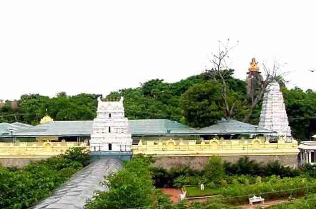 sri-gnana-saraswathi-devasthanam-basar-adilabad-temples-xaxvkym