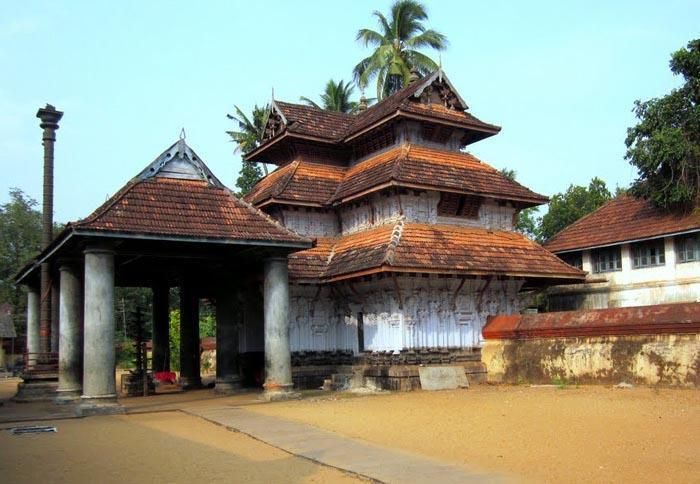 thiruvanchikulam-mahadeva-temple, Thiruvanchikulam Temple, Thrissur, kerala