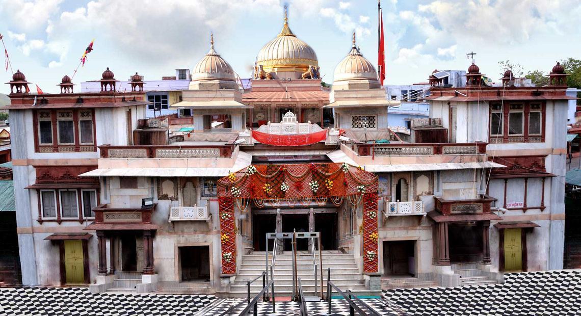 who-is-maa-kaila-devi-kaila-devi-temple-in-Karauli-Rajasthan-state-1-1140x620