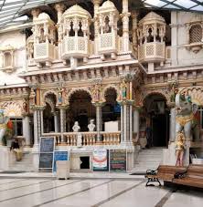 Babu Amichand Panalal Adishwarji Jain Mandir, Mumbai1