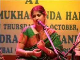 Smt Kaushiki Desikan - Meera Bhajan - Pia Bin.........