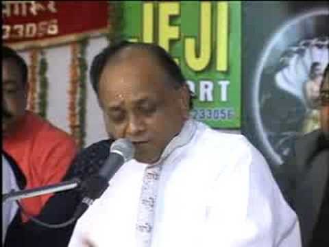 VINOD AGARWAL, Shri  Vinod Agarwal  Singing Bhajan  In 1