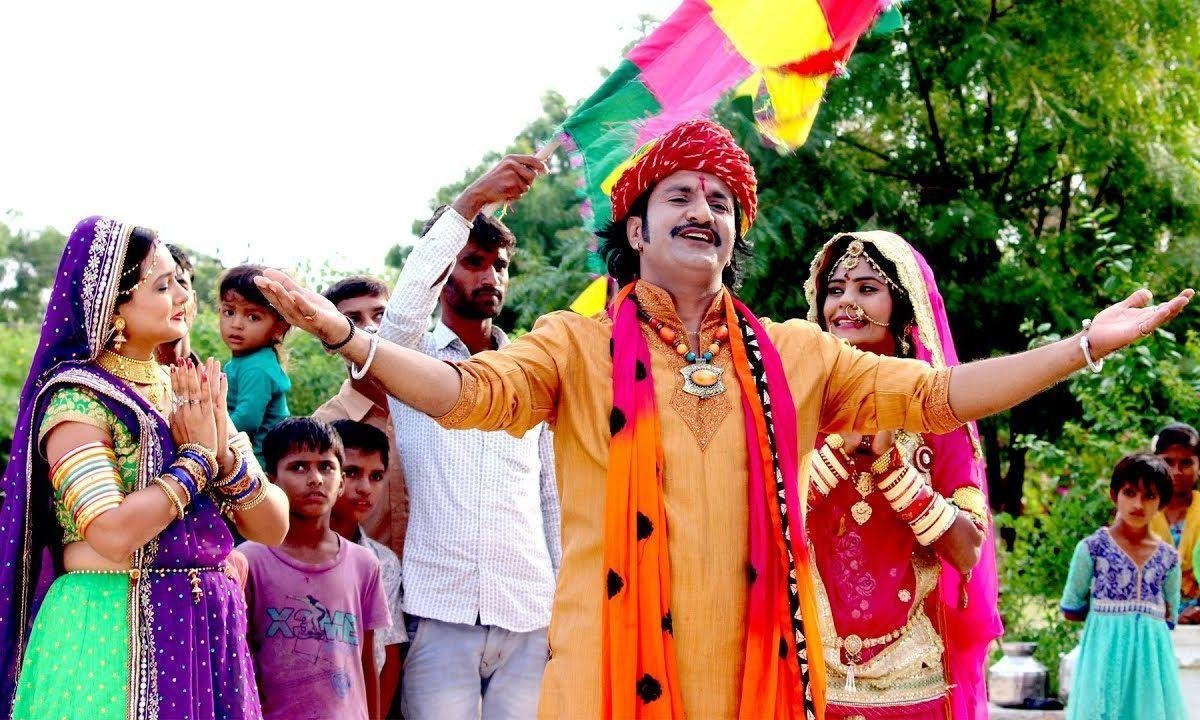 रामाधणी दातार म्हारा रूनीचे रा श्याम बाबा Lyrics, Video, Bhajan, Bhakti Songs