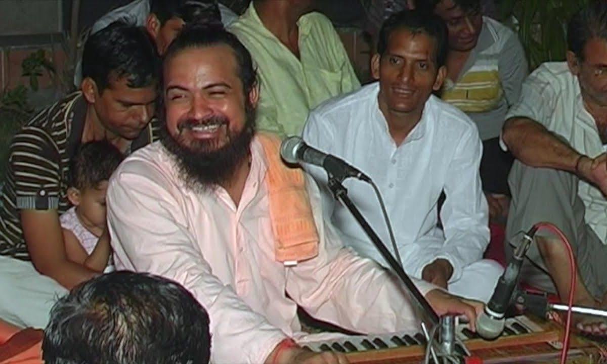 छोटी सी उमरिया में मीरा बाई ने हरी मिल्या जी Lyrics, Video, Bhajan, Bhakti Songs