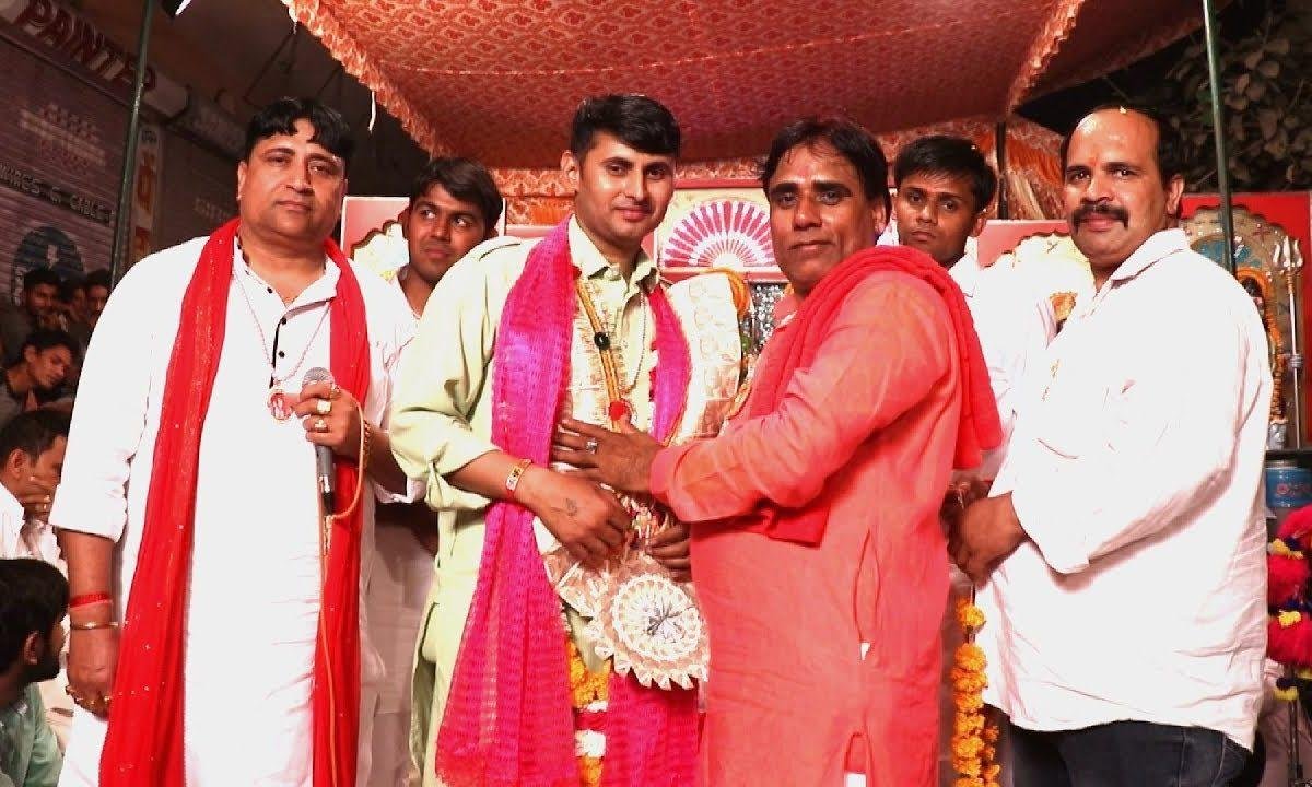 आहे मैं उठ सवेरे नहाई बाबा की जोत जगाई Lyrics, Video, Bhajan, Bhakti Songs