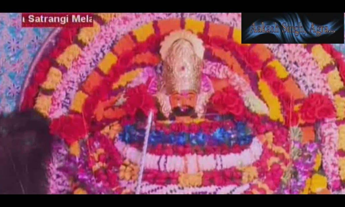 गजरों लायो जी सांवरिया गजरों करो भजन Lyrics, Video, Bhajan, Bhakti Songs