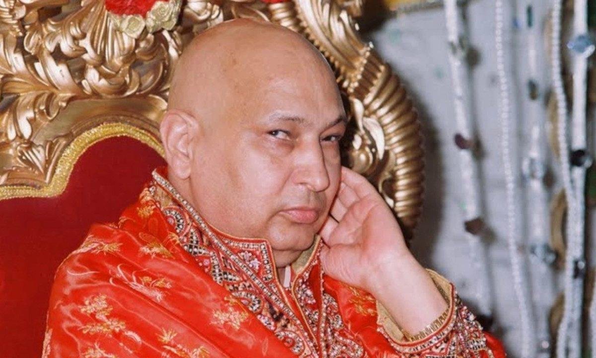 जे सुख पाना है चल गुरु जी दे कोल प्यारियाँ | Lyrics, Video | Gurudev Bhajans