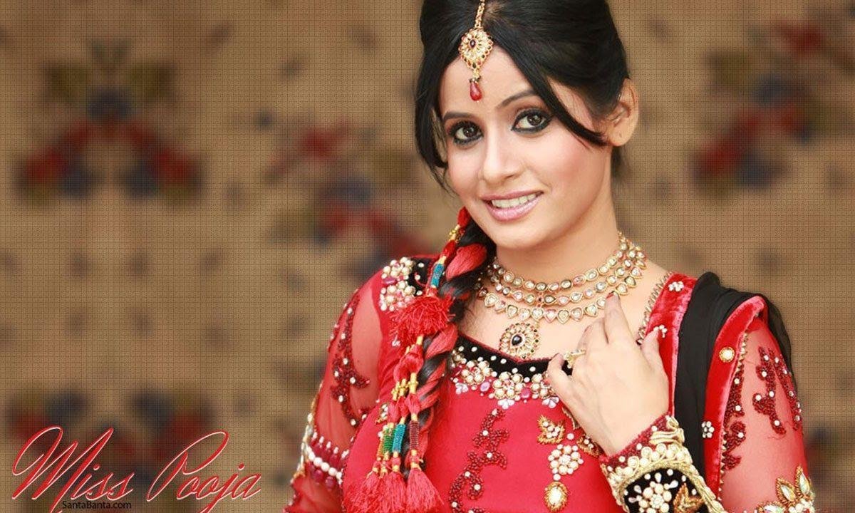 नच नच माँ नु मना लो माँ दे भगतो | Lyrics, Video | Durga Bhajans