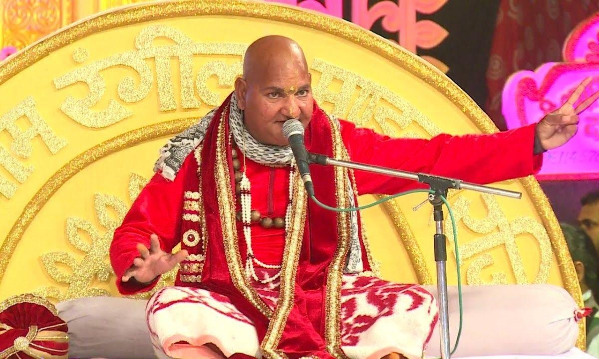 कजरारे ​​​​मोटे​ ​मोटे​ तेरे​​ नैन | Lyrics, Video | Krishna Bhajans