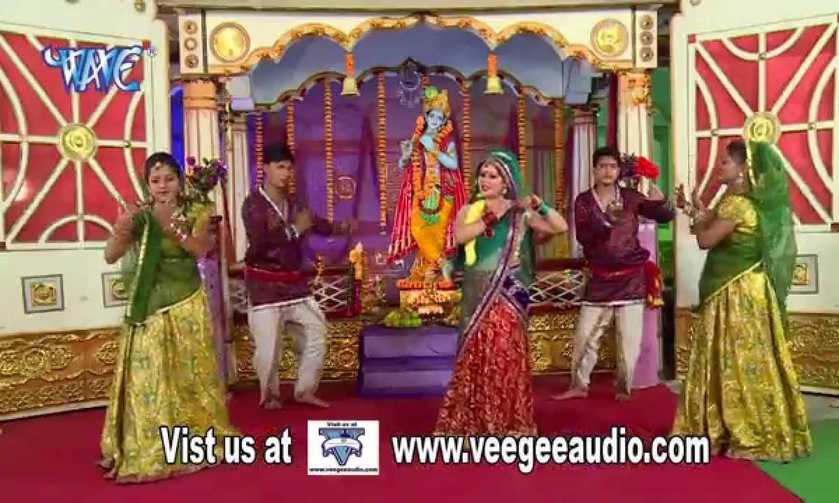 सखी बिनु राधा कान्हा कछु नाहीँ | Lyrics, Video | Krishna Bhajans