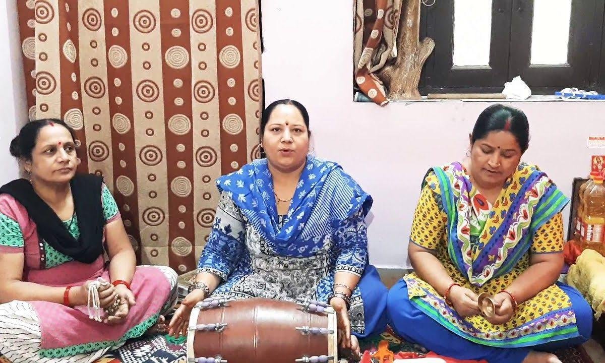 बोलो बोलो रे गोपाला बोलो | Lyrics, Video | Krishna Bhajans