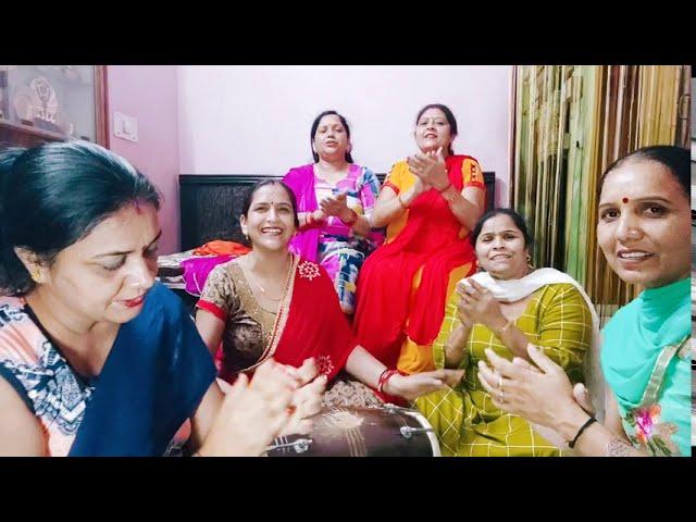 मांऐ नी मांऐ छीटे मेहरां वाले मार दे | Lyrics, Video | Durga Bhajans