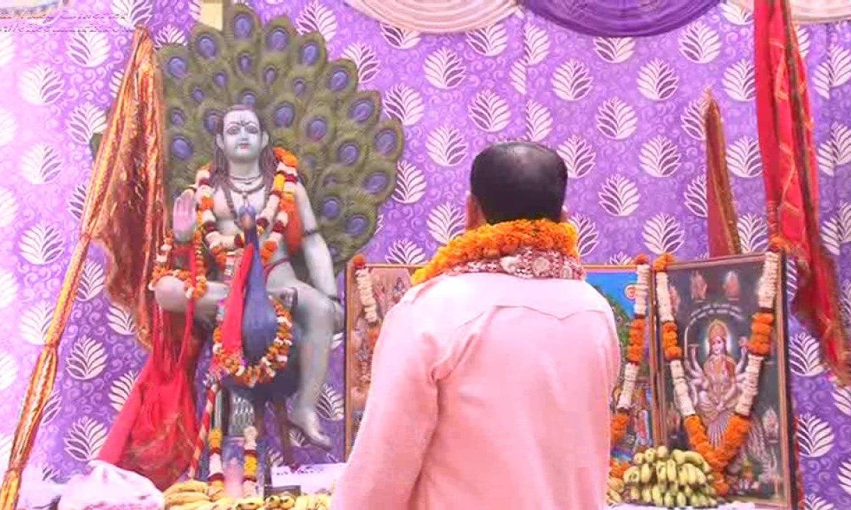 ज़रा सामने तो आजा पौणाहारिया | Lyrics, Video | Baba Balak Nath Bhajans