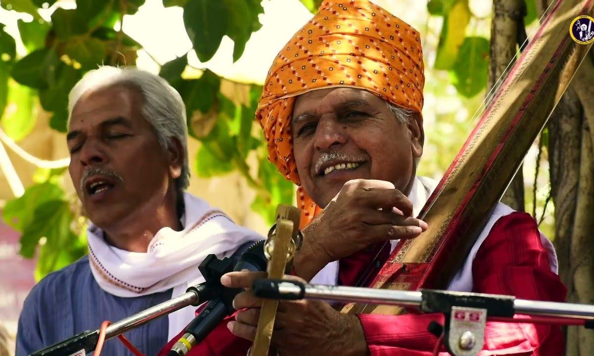 ऎसी म्हारी प्रीत निभावज्यो जी | Lyrics, Video | Miscellaneous Bhajans