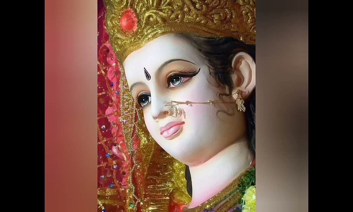 जयकारे अम्बे माँ दे | Lyrics, Video | Durga Bhajans