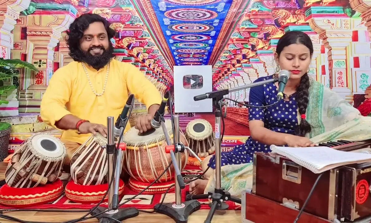 मुझ पर भी दया की कर दो नज़र कृष्ण भजन Lyrics, Video, Bhajan, Bhakti Songs