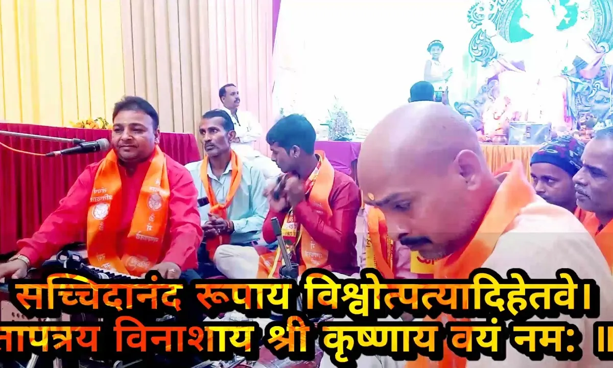 हे गोविन्द राखो शरण अब तो जीवन हारे Lyrics, Video, Bhajan, Bhakti Songs